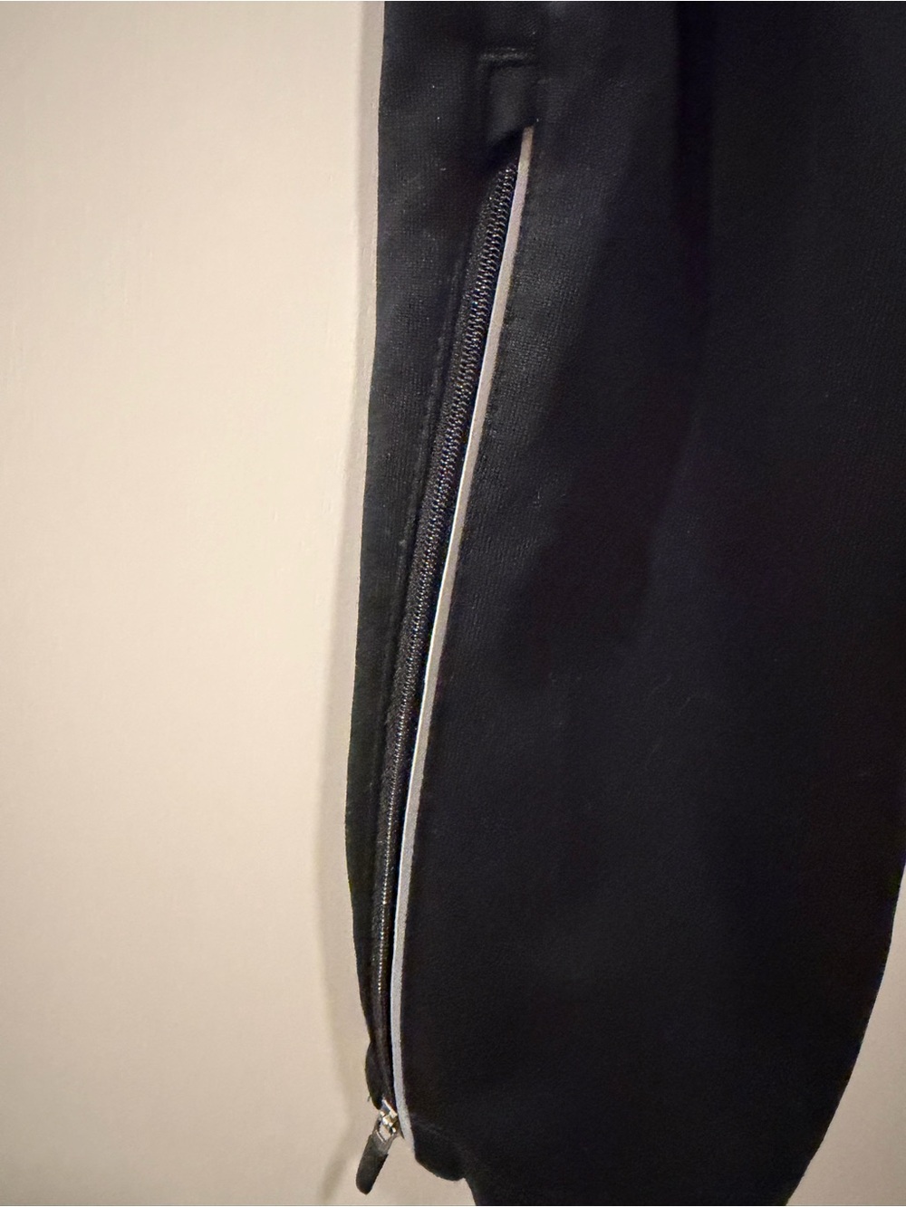 Nike Dri-FIT Black Joggers / Athletic Pants M - Picture 5 of 9
